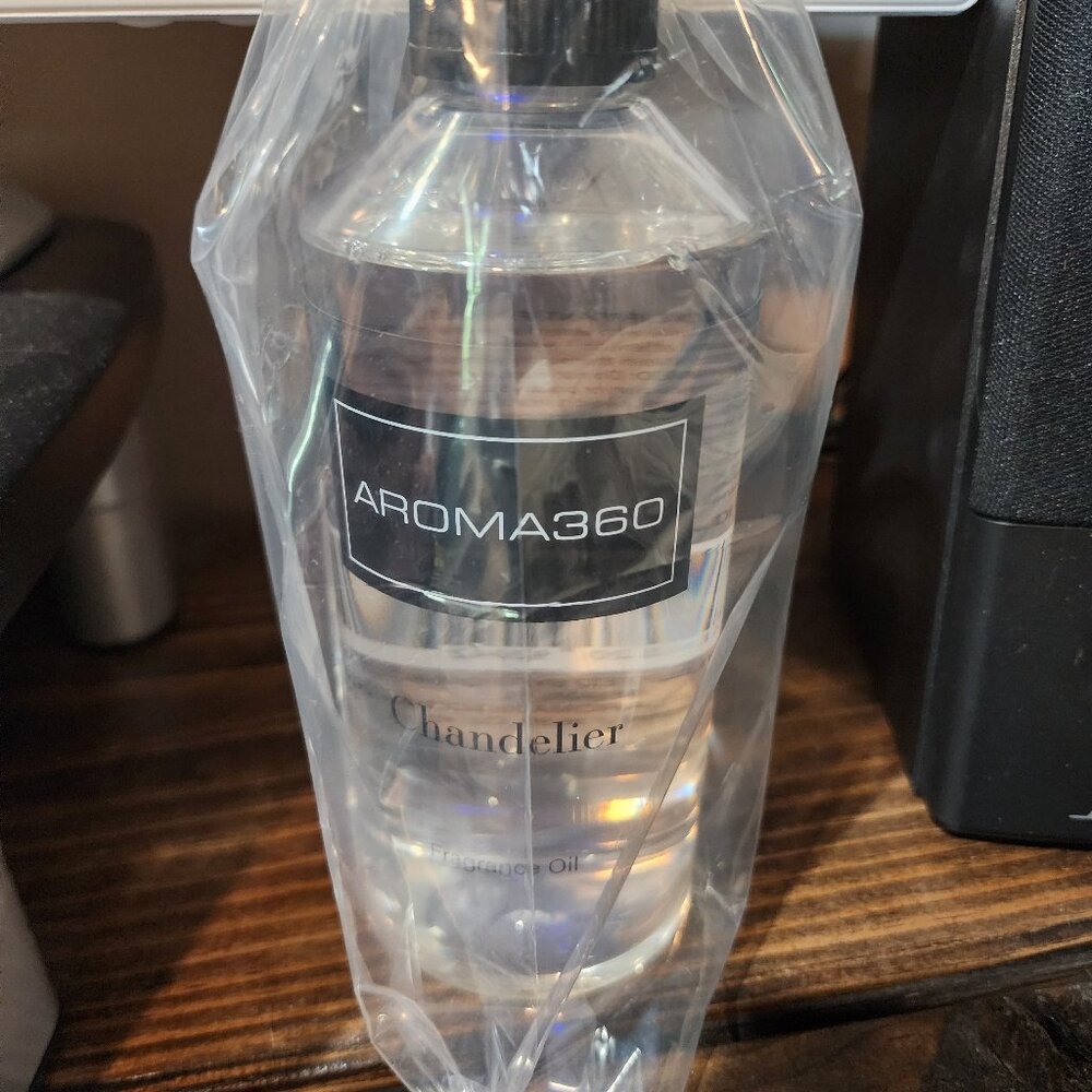 Aroma 360 Chandelier 16.9oz/500ml Oil NEW
